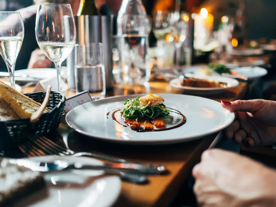 Concepto web para restaurante El Roque